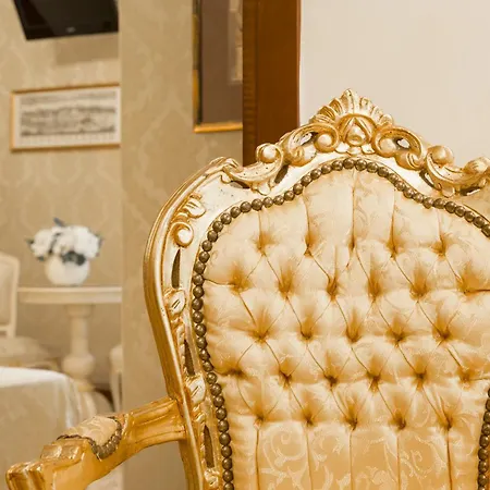 Гостевой дом Palazzo Guardi 4*