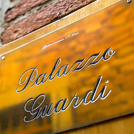 Palazzo Guardi 4* Venise