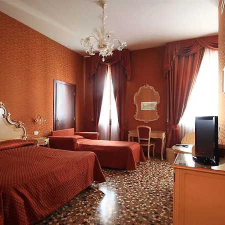 Palazzo Guardi Penzion