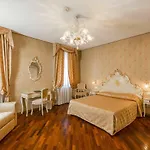 Gasthuis Palazzo Guardi Venetië