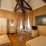 Gasthuis Palazzo Guardi 4*
