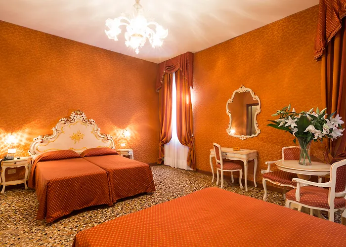 Palazzo Guardi 4*